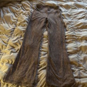 Lulu lemon boot legged vintage wear